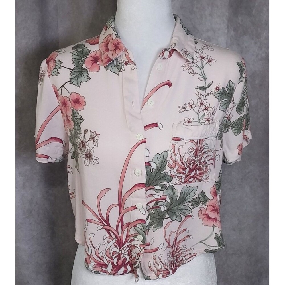 Forever 21 Women's Pink Floral Crop Top Button Down Short Sleeve Size Small